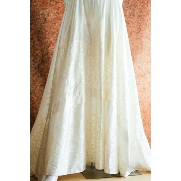 Vintage Light Ivory  Satin Flecked Wedding Dress w Train Detail S/M - Picture 4 of 11